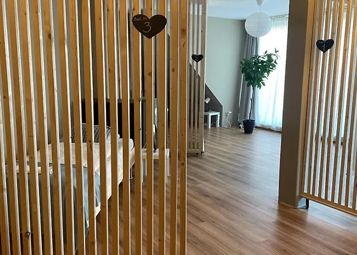 Nest Хостел *
